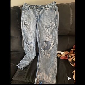 American eagle mom jeans
